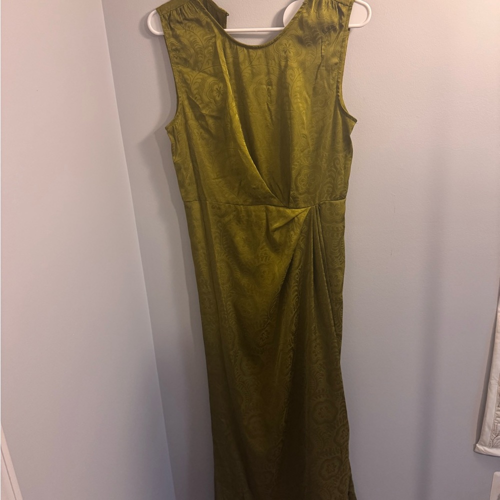 Green and Gold Sleeveless V-Neck Sheath Maxi Dress